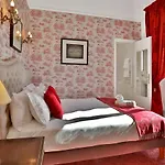 Pensión Chateau De 4*