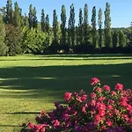 Pensión Chateau De 4*