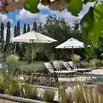 Pensión Chateau De 4*