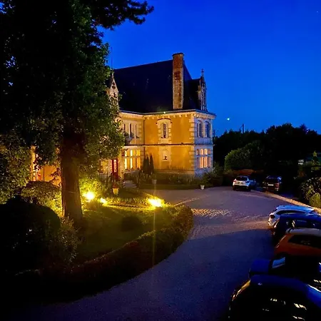 Konukevi Chateau De Villars (Dordogne)