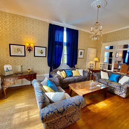 Chateau De Guest house