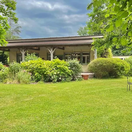 Chateau De Villars (Dordogne)