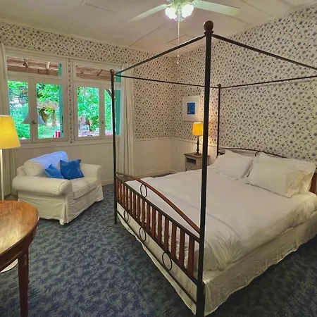 Chateau De Guest house Villars (Dordogne)