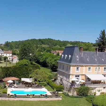 Guest house Chateau De 4*