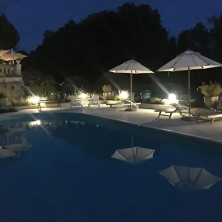 Chateau De 4* Villars (Dordogne)