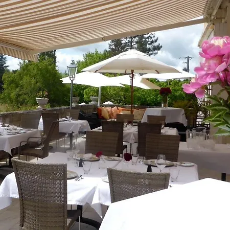 Guest house Chateau De