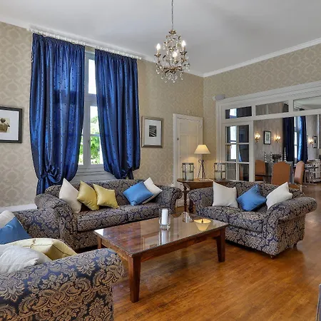 Chateau De Pensionat 4*