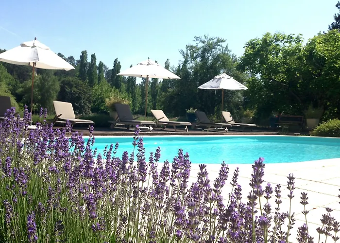 Chateau De Villars (Dordogne)